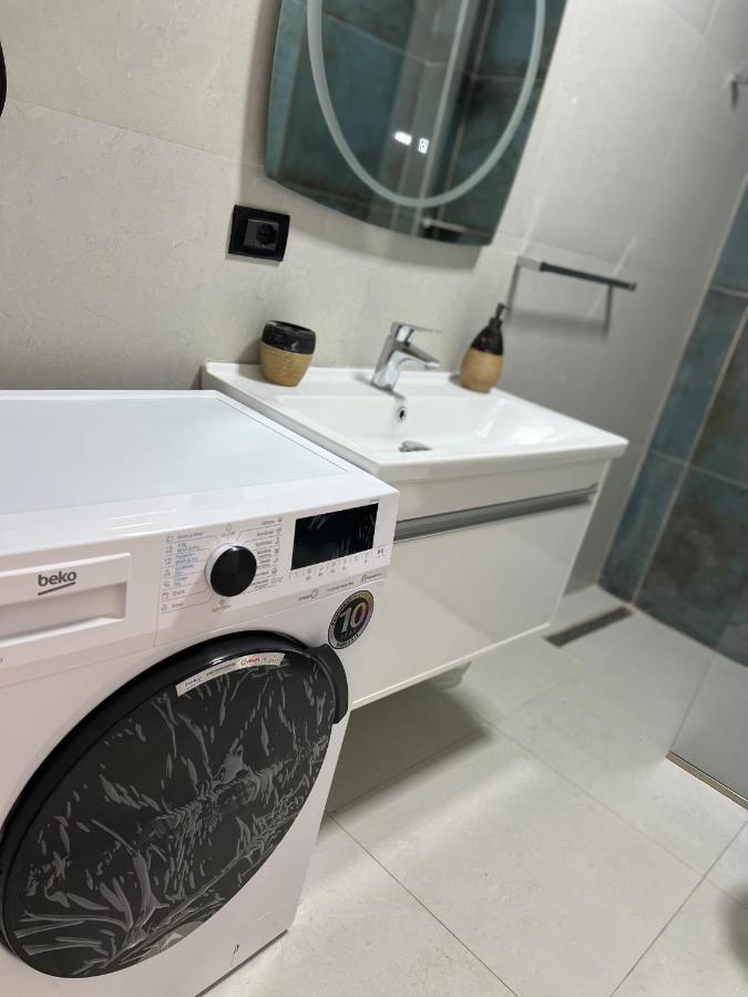 Amion Apartment In Center Of Τίρανα Εξωτερικό φωτογραφία
