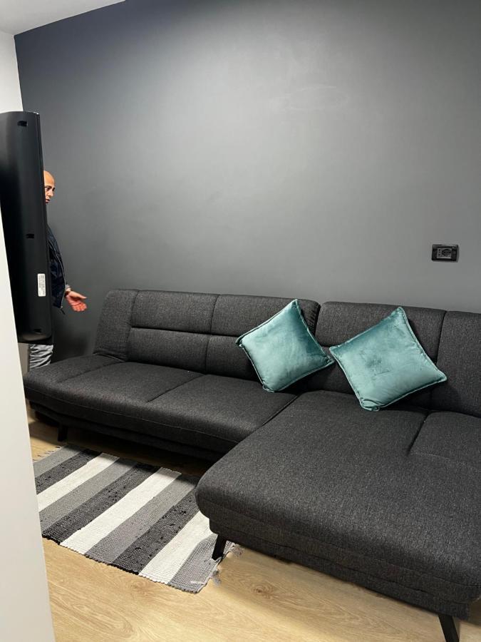 Amion Apartment In Center Of Τίρανα Εξωτερικό φωτογραφία