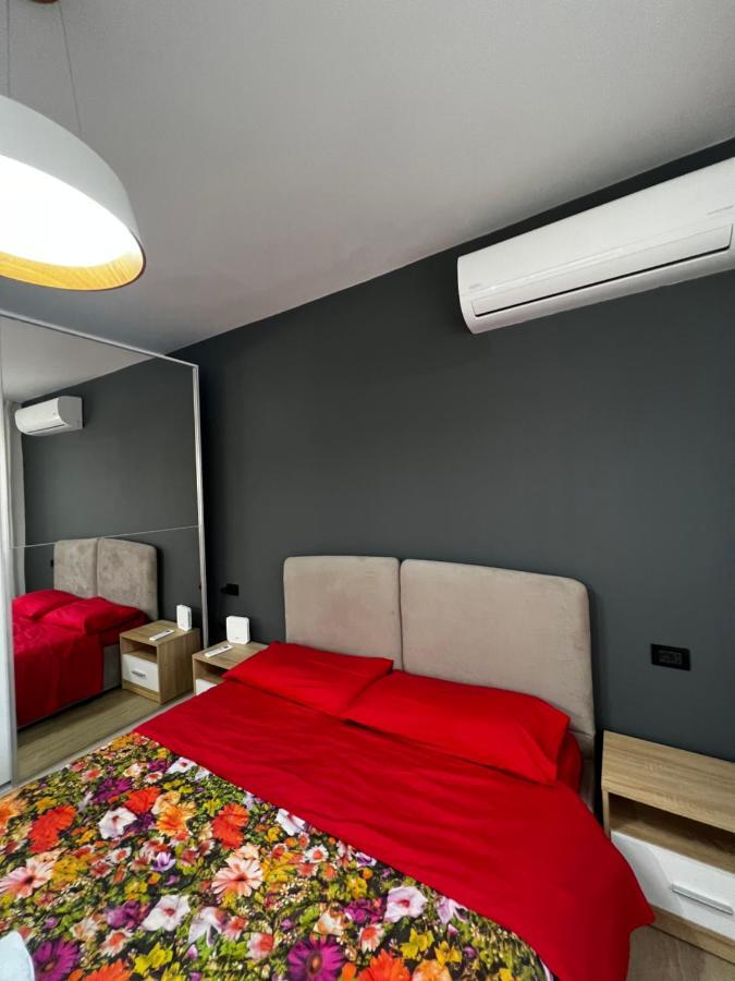 Amion Apartment In Center Of Τίρανα Εξωτερικό φωτογραφία