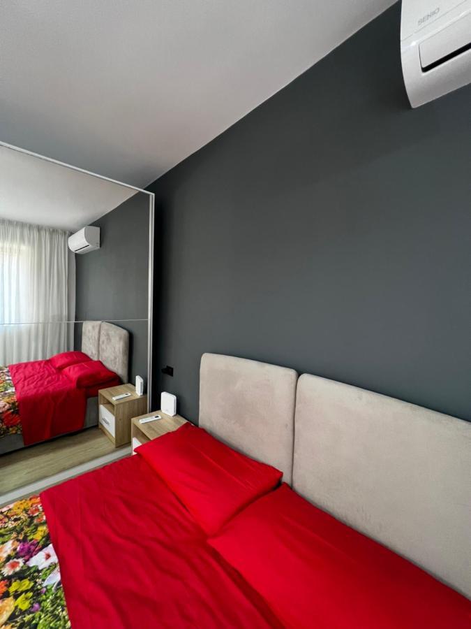 Amion Apartment In Center Of Τίρανα Εξωτερικό φωτογραφία