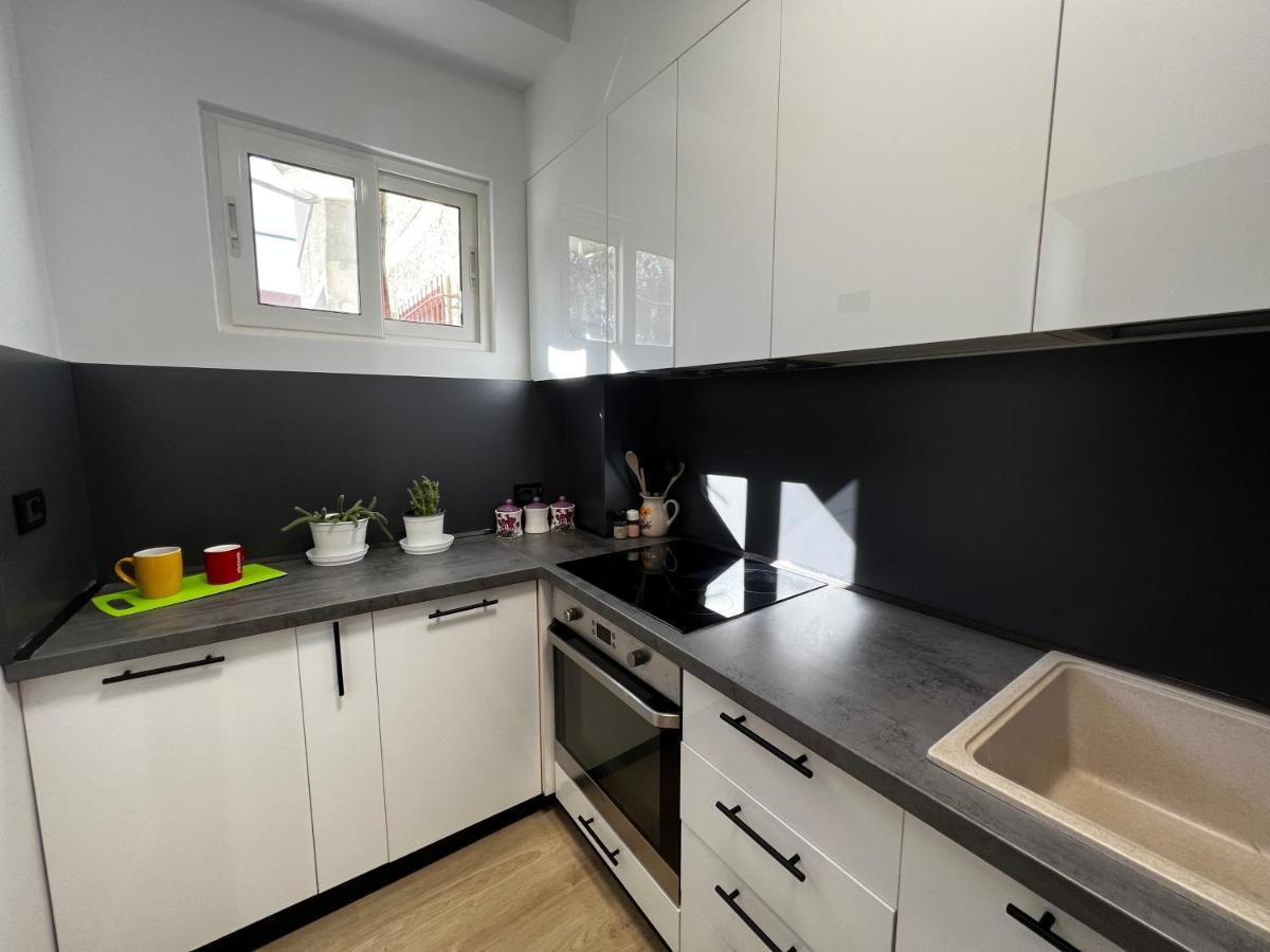 Amion Apartment In Center Of Τίρανα Εξωτερικό φωτογραφία