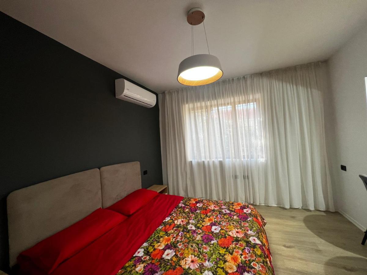 Amion Apartment In Center Of Τίρανα Εξωτερικό φωτογραφία